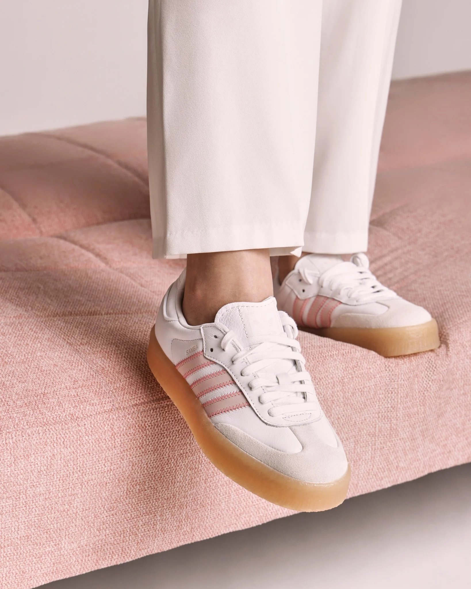 Sambae W White Pink leather - Image 3