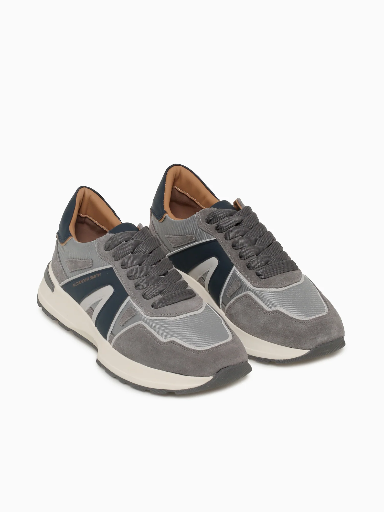 Liverpool Man Light Grey Blue Leather - Image 4