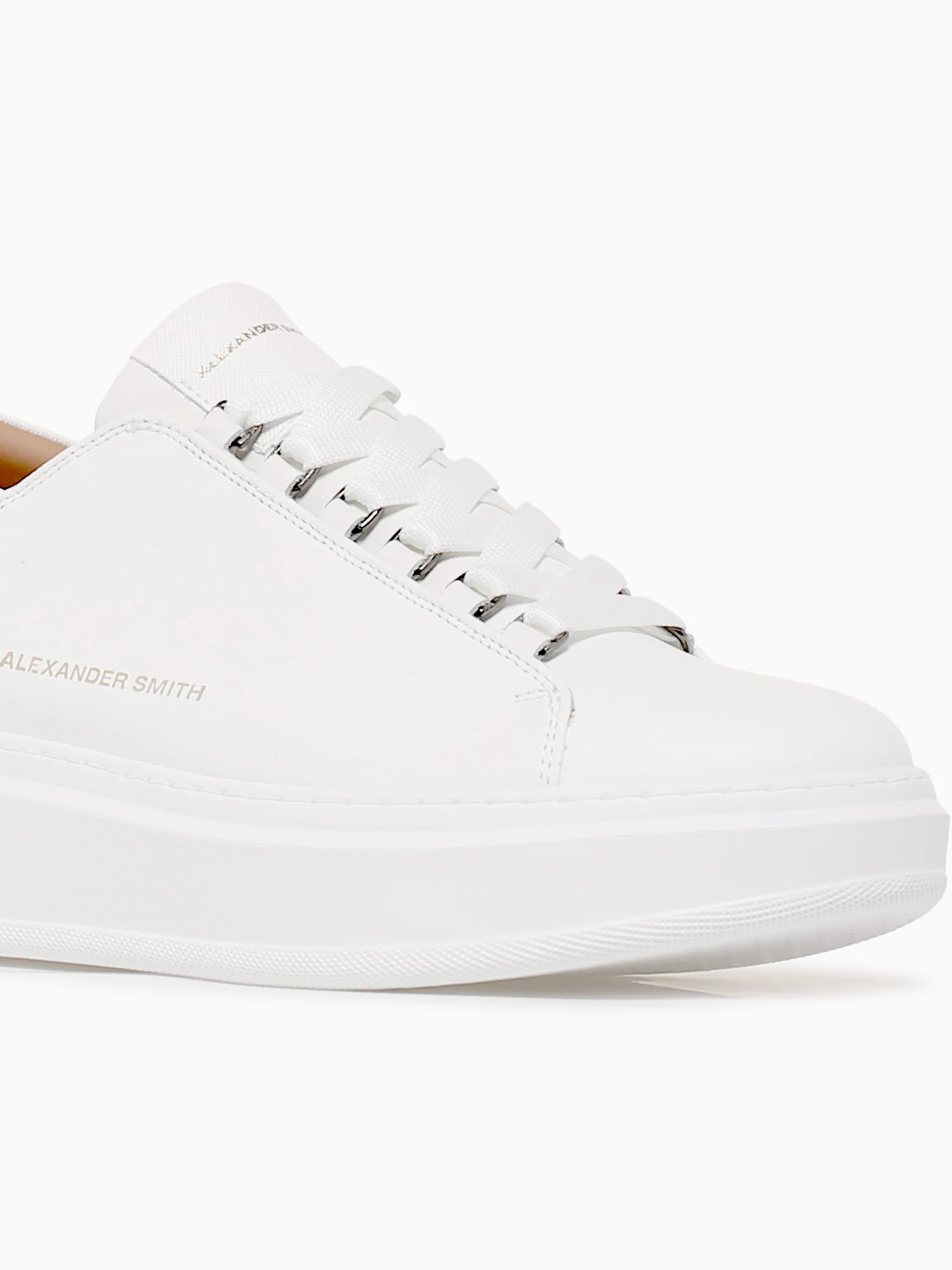 Wembley Man Total White Leather - Image 6
