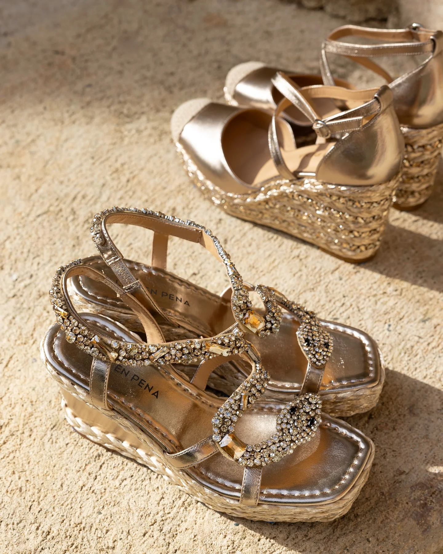 Adrea Bronze Diva - Image 3