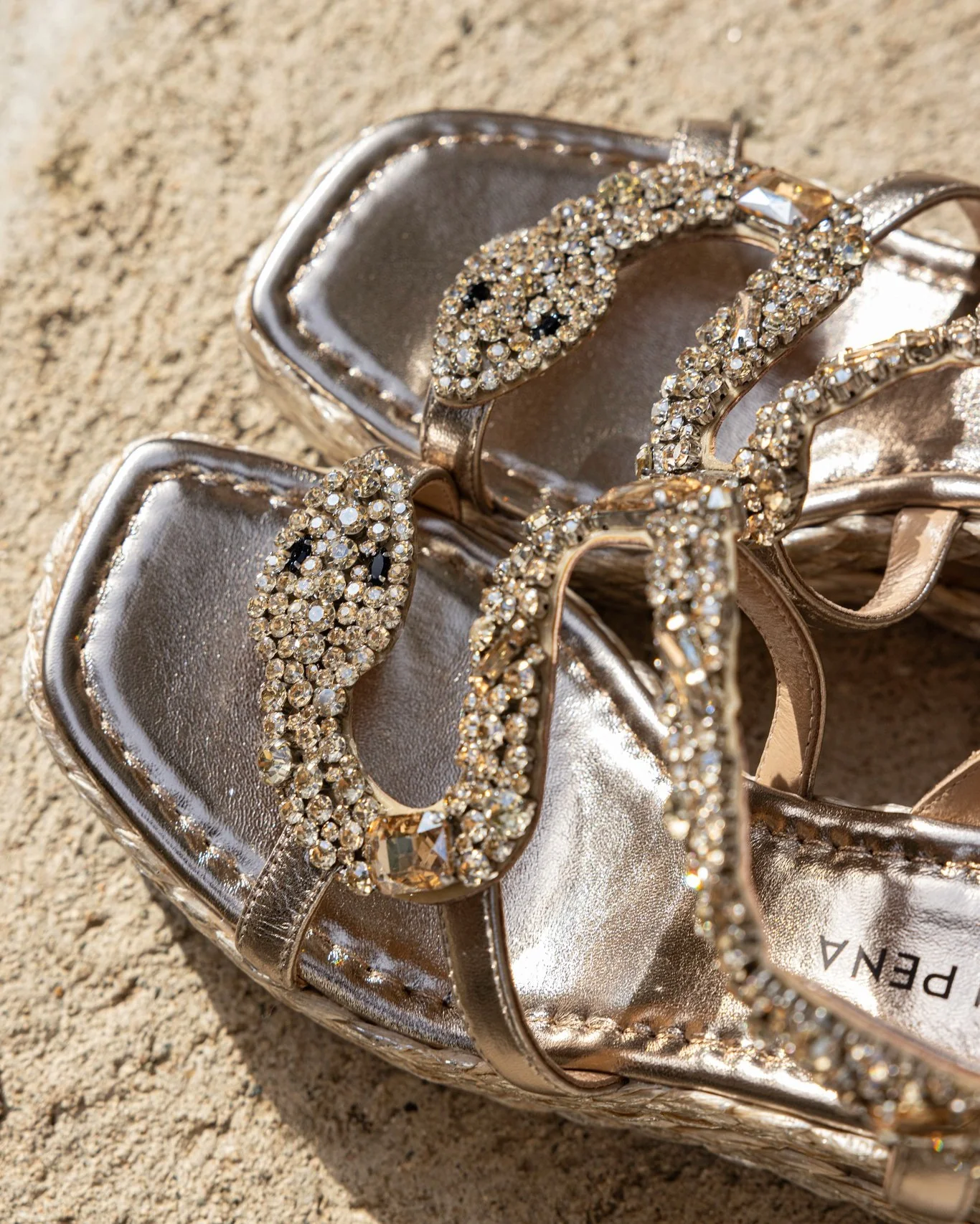 Adrea Bronze Diva - Image 5