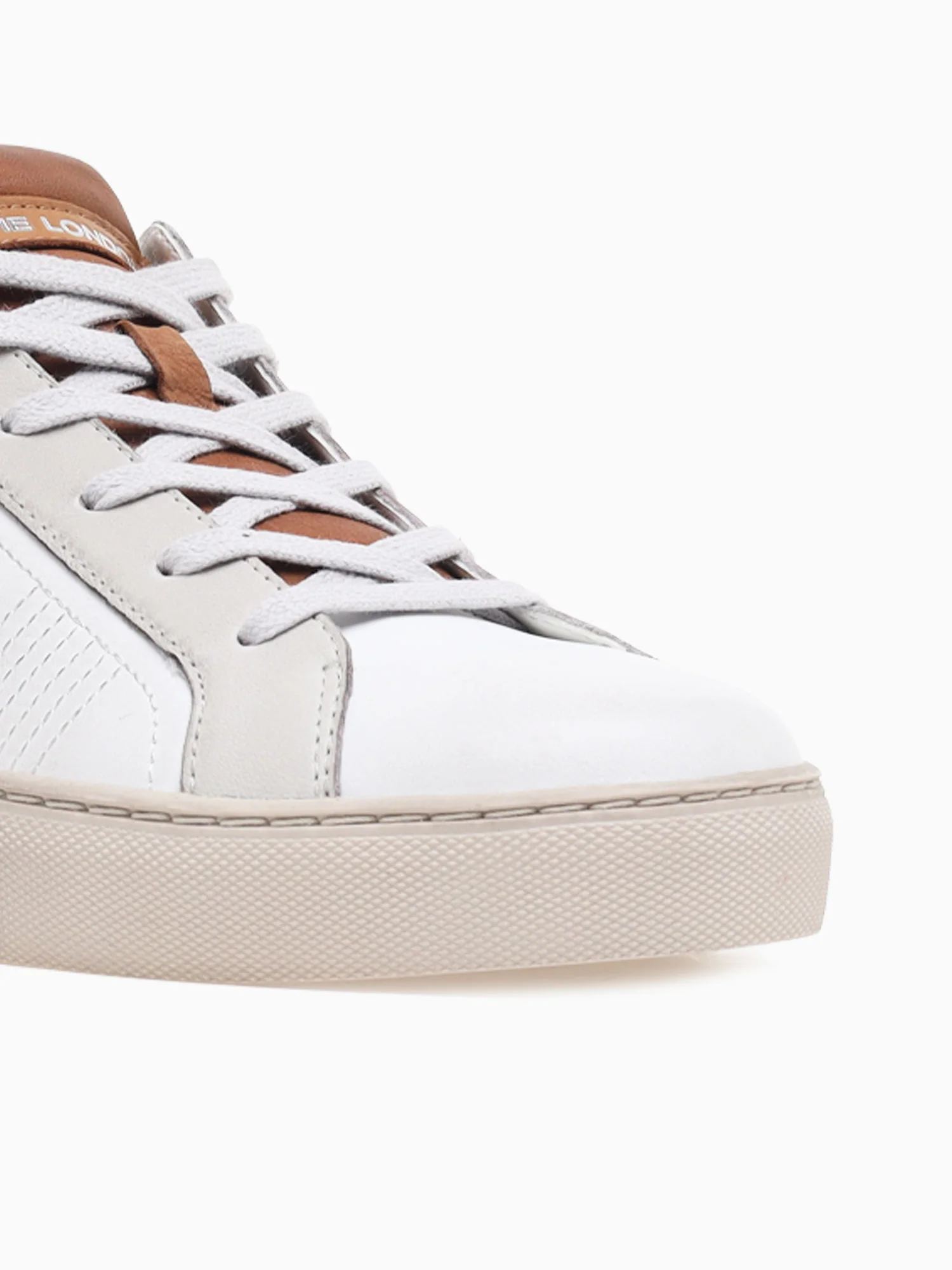 Low Top Essential White Leather - Image 5