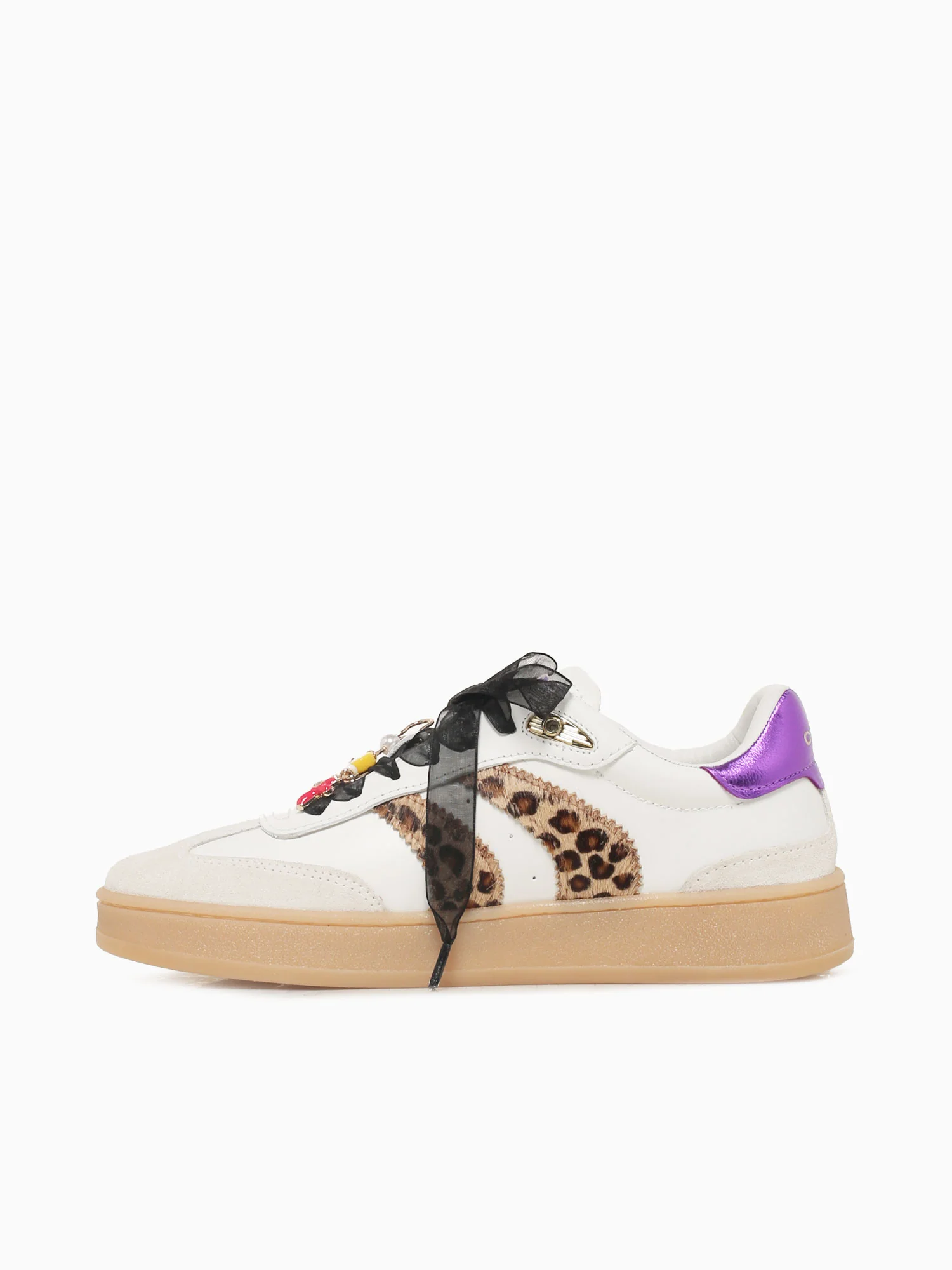 Wembley White Leopard leather - Image 3