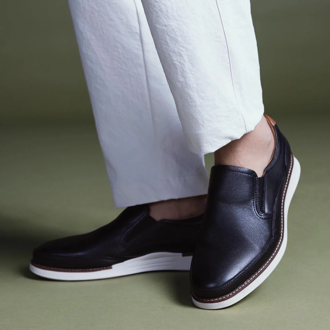 Launch Moc Toe Slip On Blk Cognac leathe - Image 5