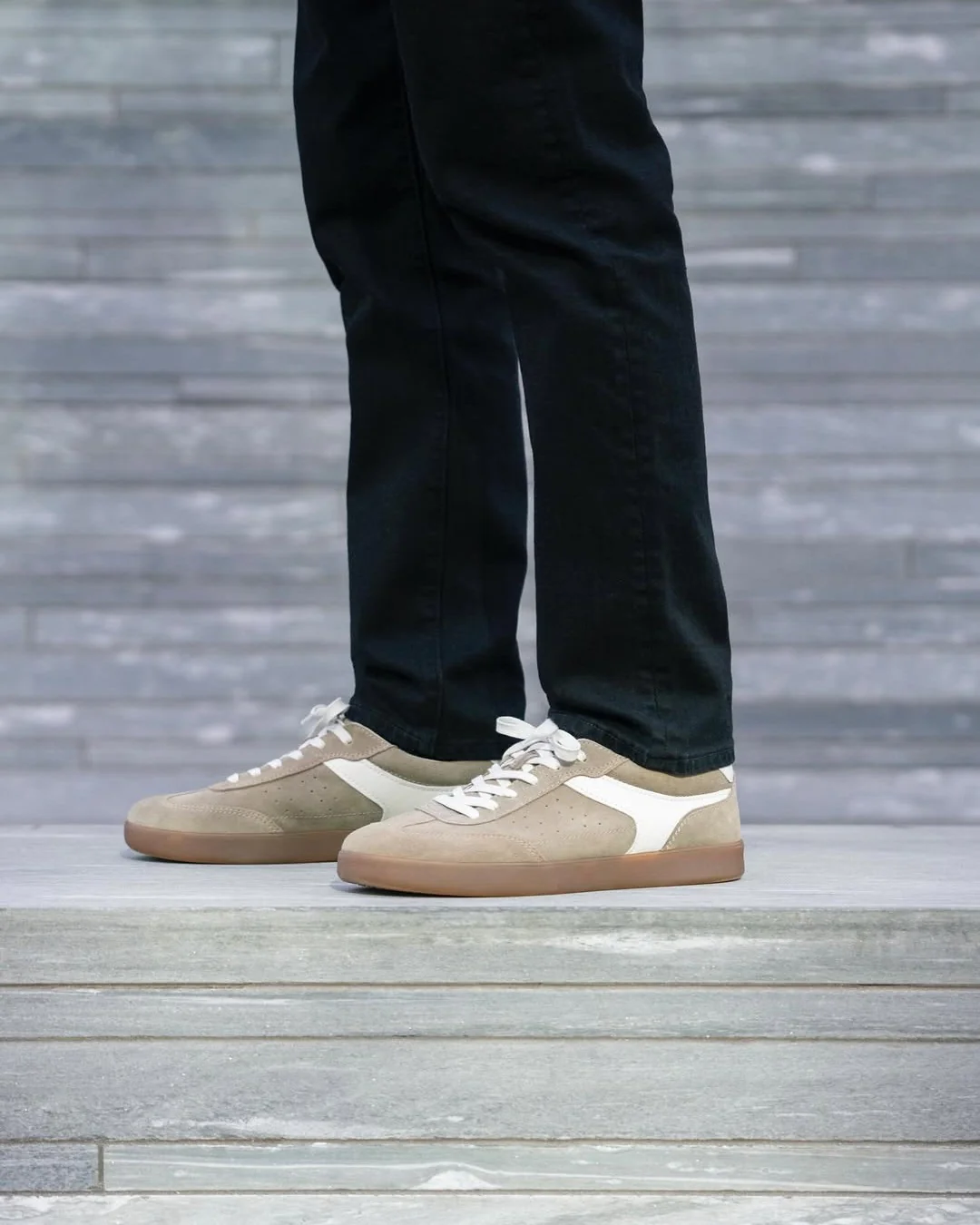 Pace Ttoe Sneaker Taupe Multi Suede - Image 3