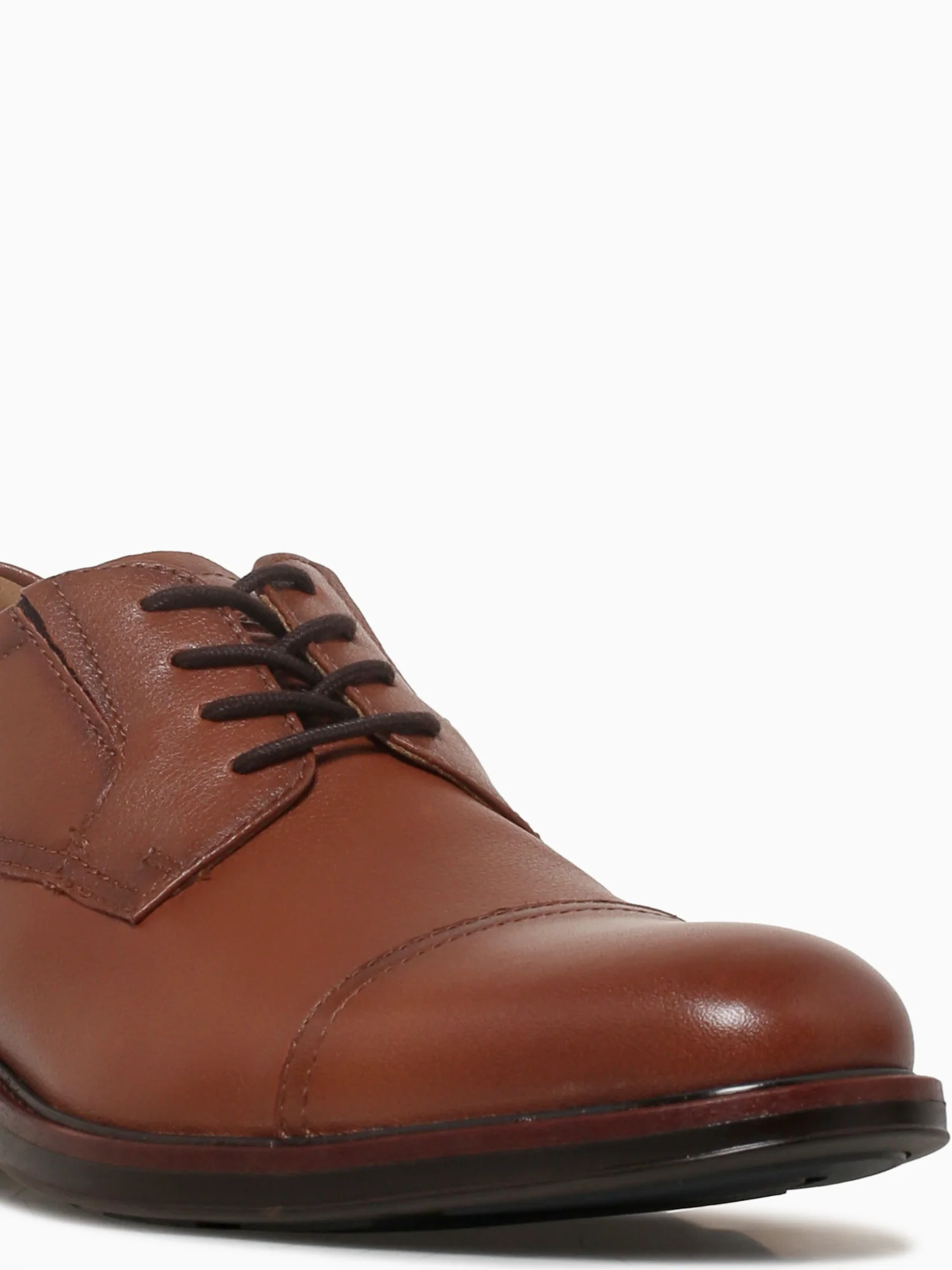 Traveler Cap Toe Cognac Milled Leather - Image 7