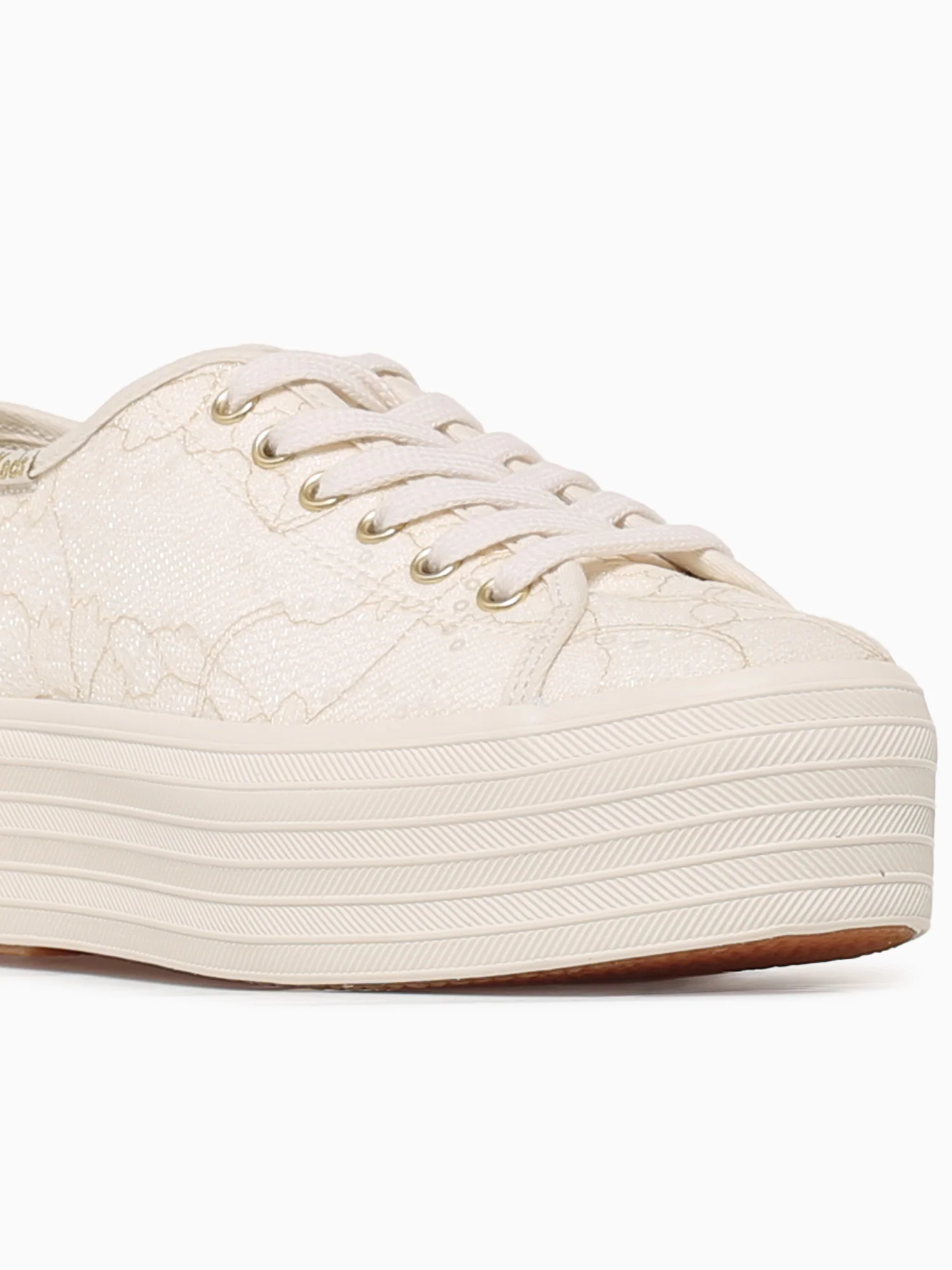 Triple Up Lace Cream Lace Cel - Image 6