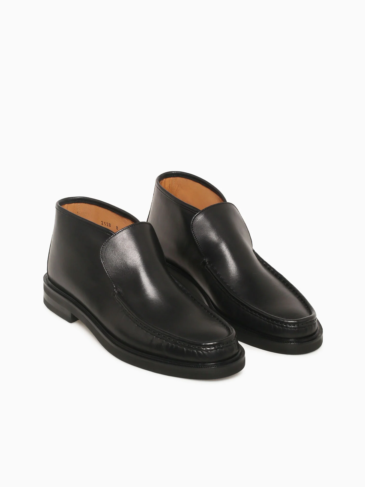 Maguire Nero Butter - Image 5