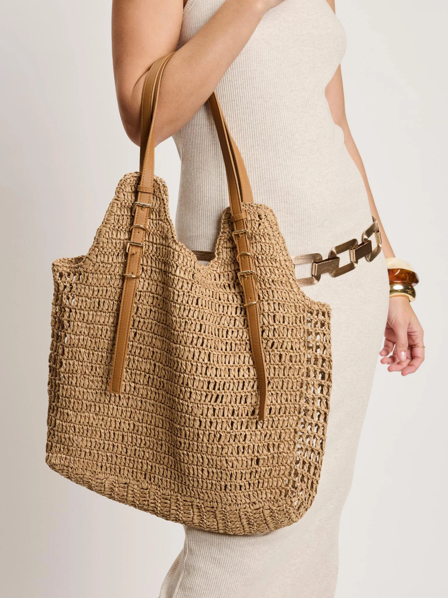 Reina Shoulder Bag Chocolate - Image 4