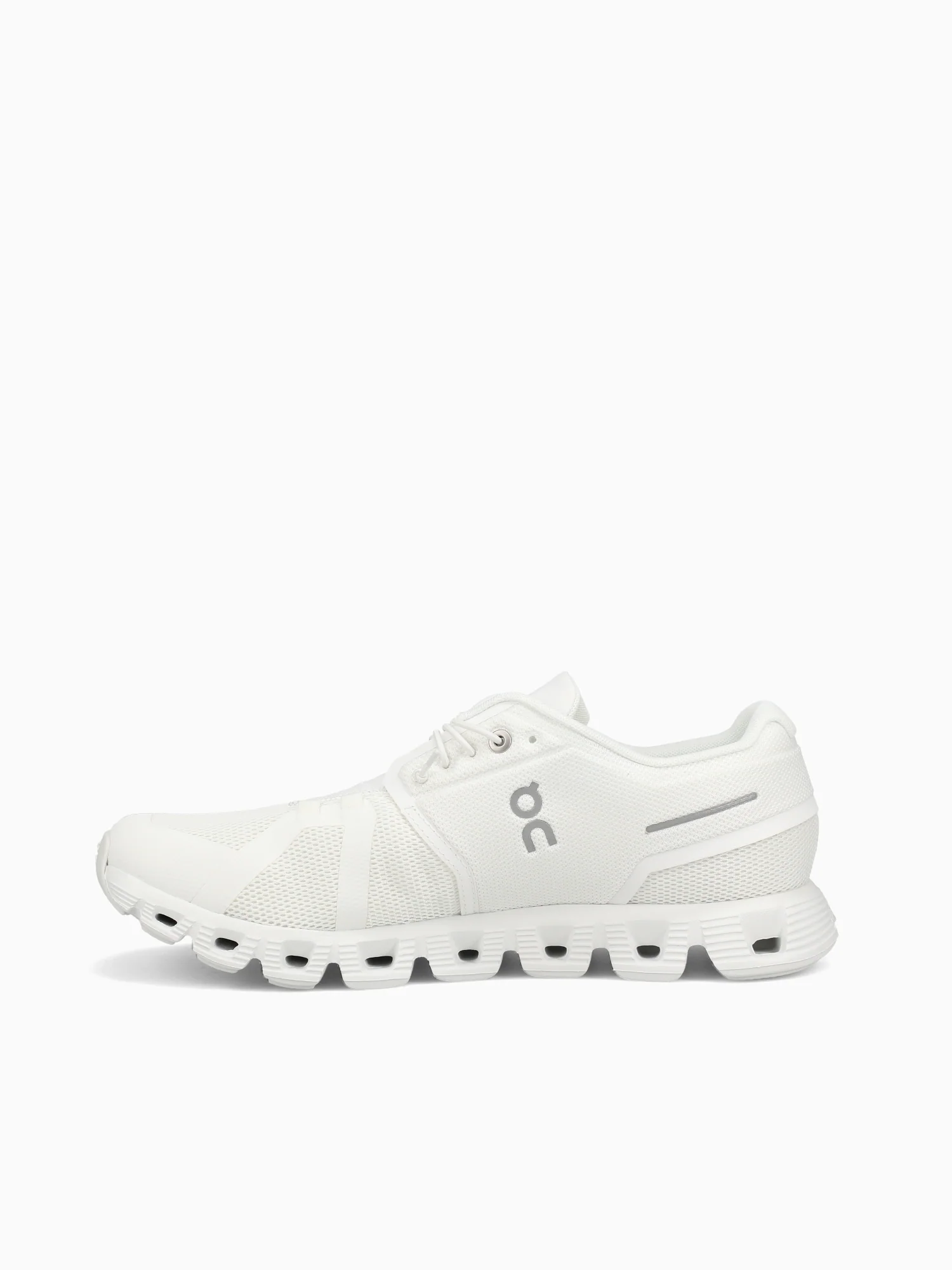 Cloud 5  M59.98918 All White Mesh - Image 3