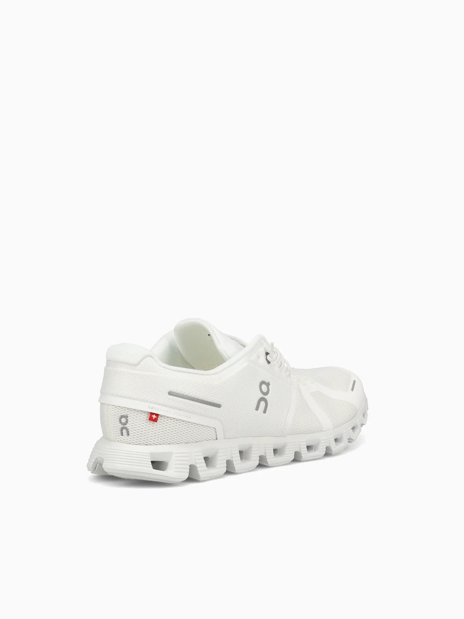 Cloud 5  M59.98918 All White Mesh - Image 4