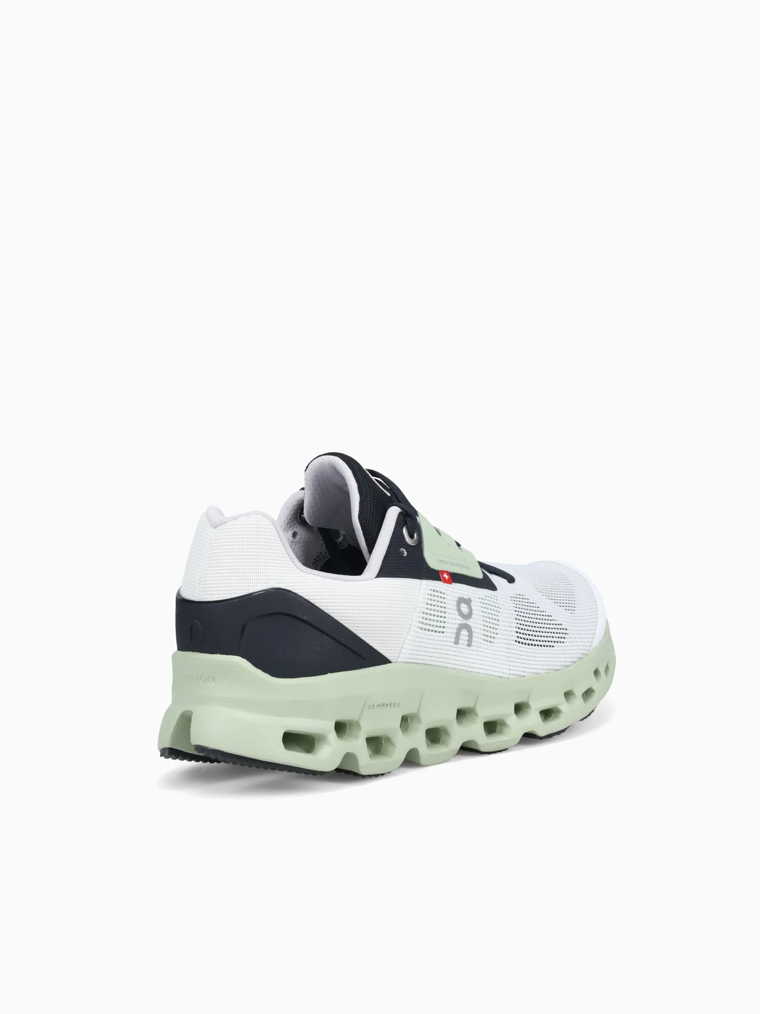 Cloudstratus Wht Black - Image 4