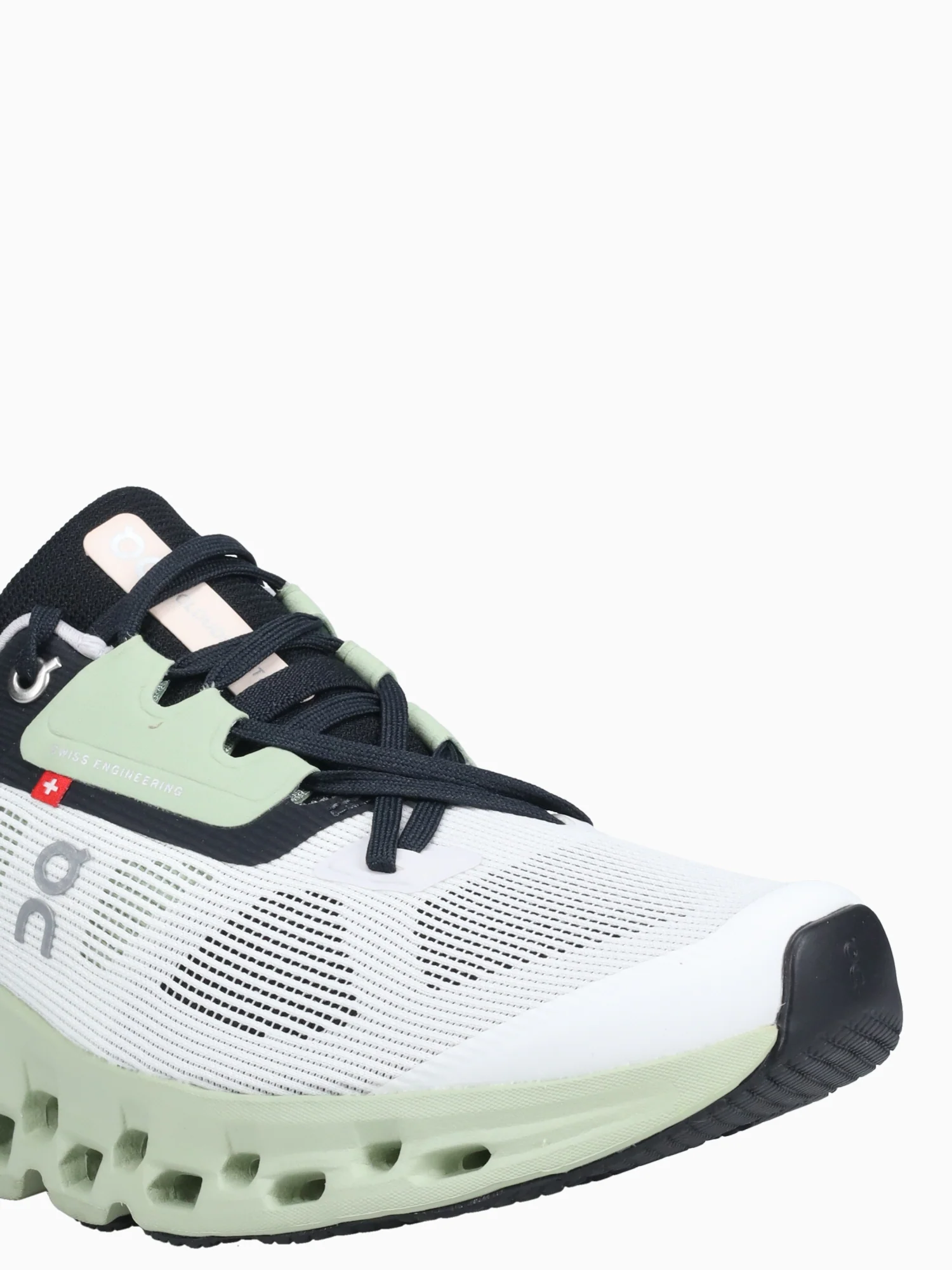 Cloudstratus Wht Black - Image 6
