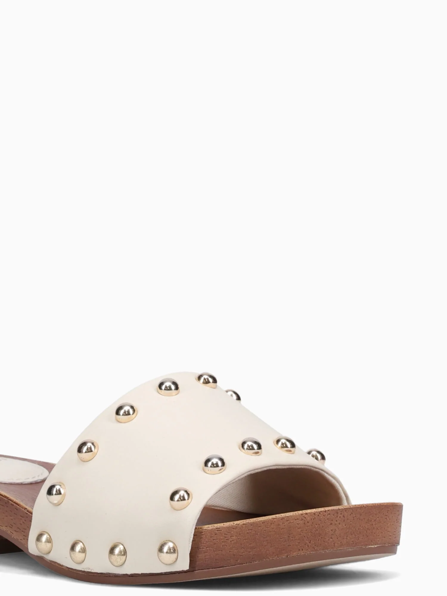 Idonia Ivory - Image 7